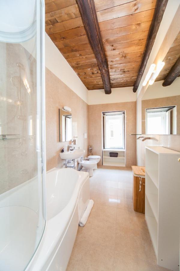 Palazzo Marigliano - Serviced Apartments Napoli Esterno foto